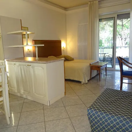Rosa Dei Venti Aparthotel